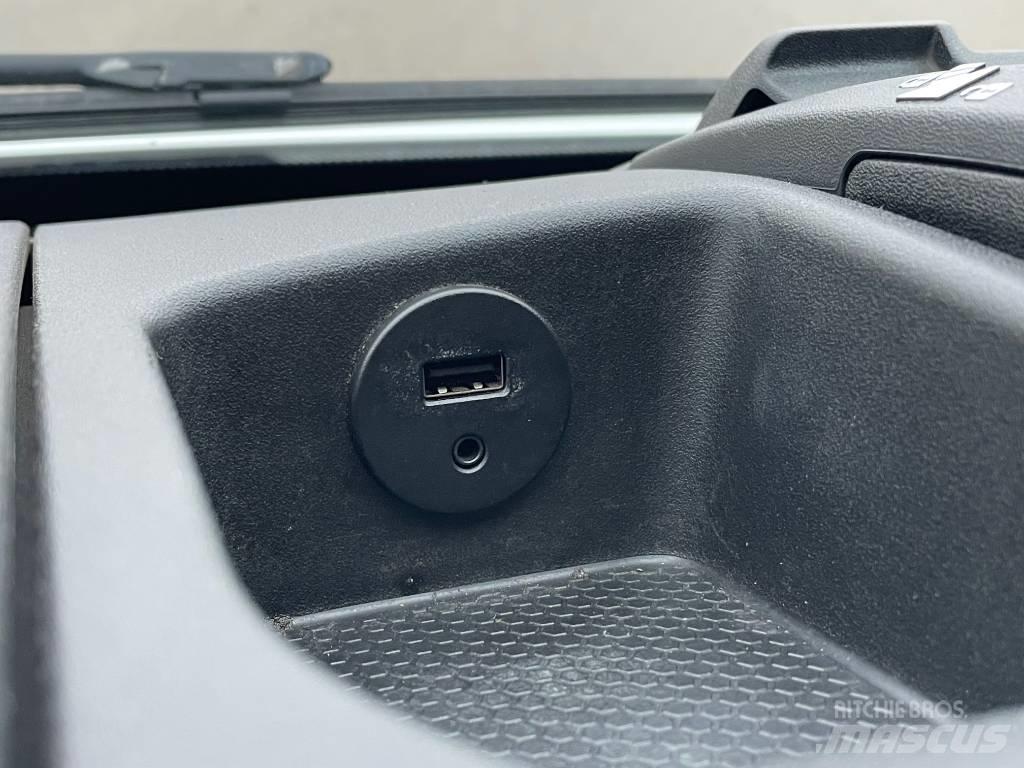 Iveco Daily Фургони
