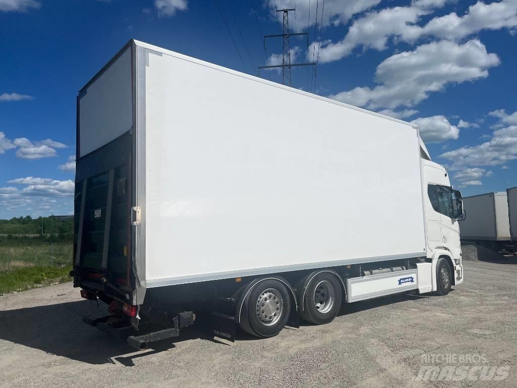 Scania R540B6X2*4NB Каросерии