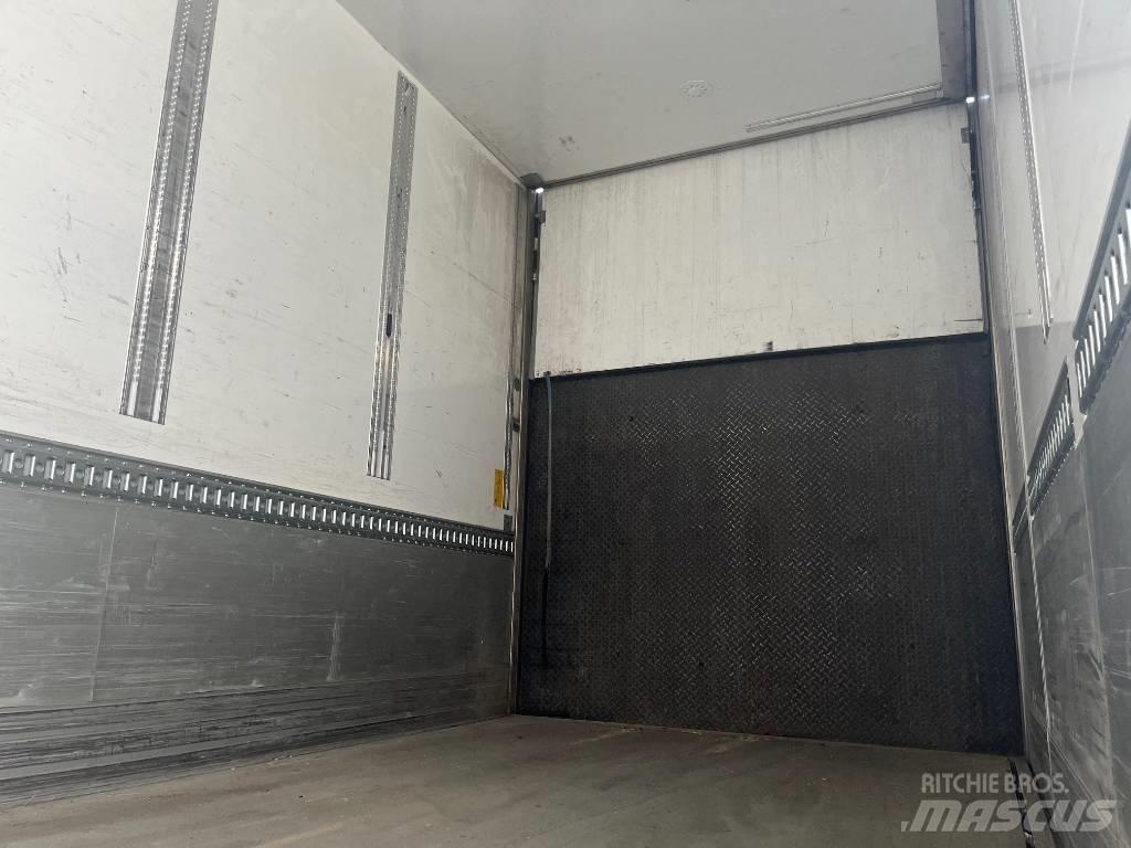 Scania R540B6X2*4NB Каросерии