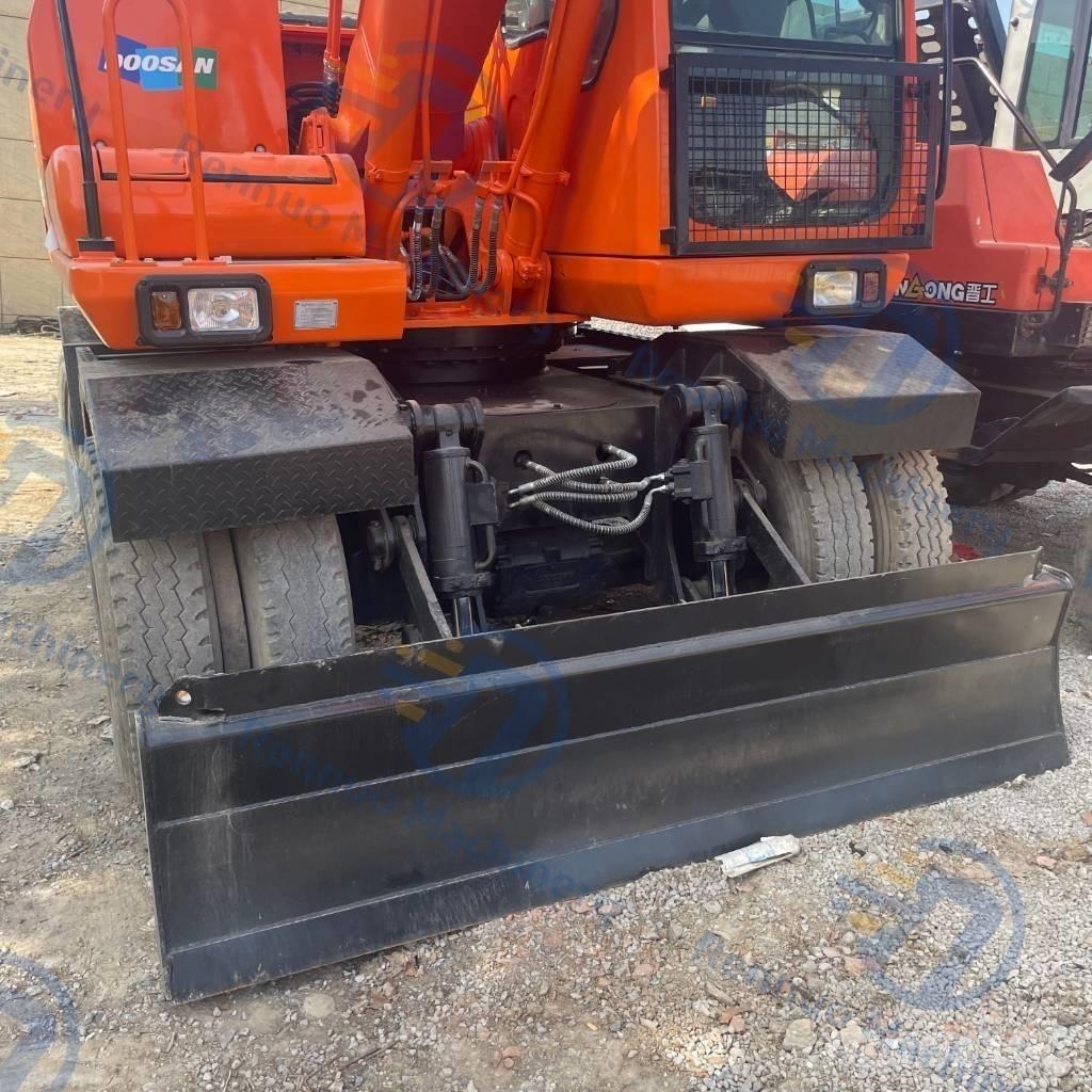Doosan DH150W-7 Колесни екскаватори