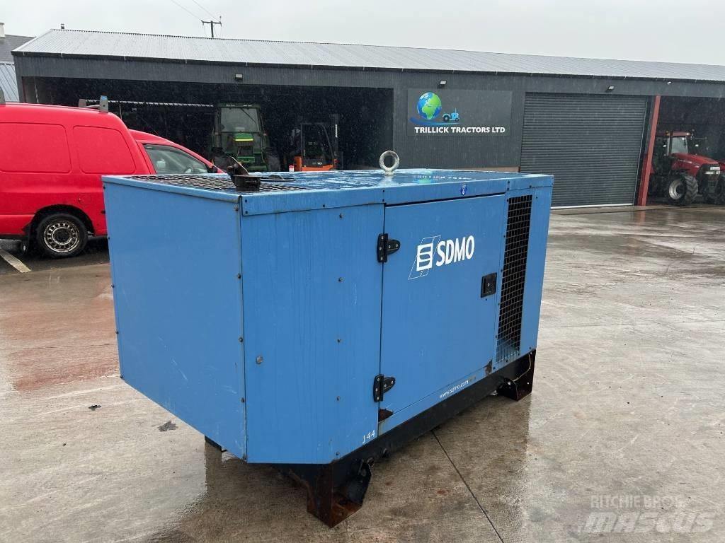 Sdmo J 44 K Дизелови генератори
