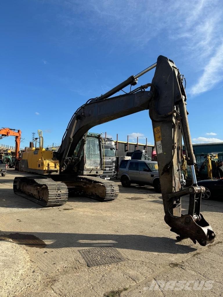 Volvo EC 220 DL Верижен екскаватор