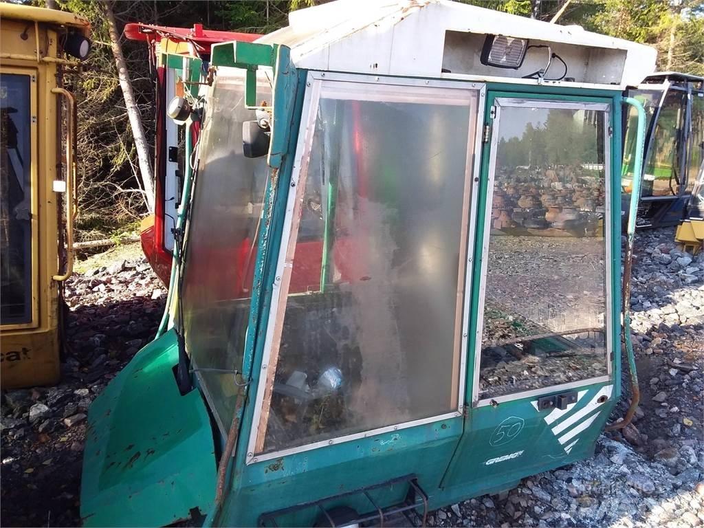 Gremo 950 Кабина
