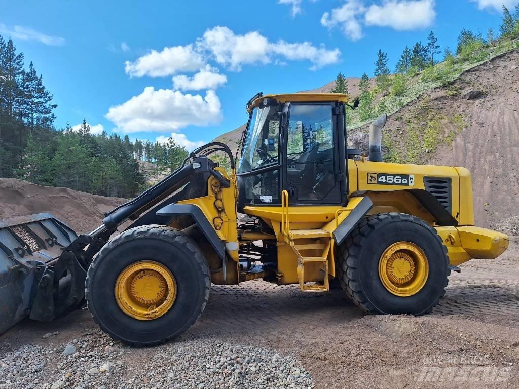 JCB 456 HT Колесни товарачи