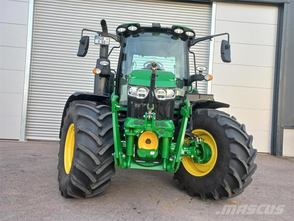 John Deere 6120M Трактори