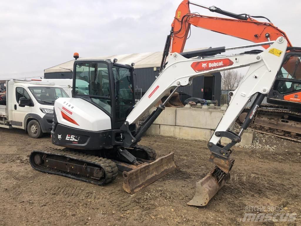 Bobcat E50 Z Мини екскаватори < 7 т