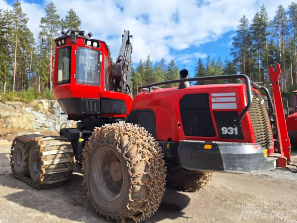 Komatsu 931 Харвестери