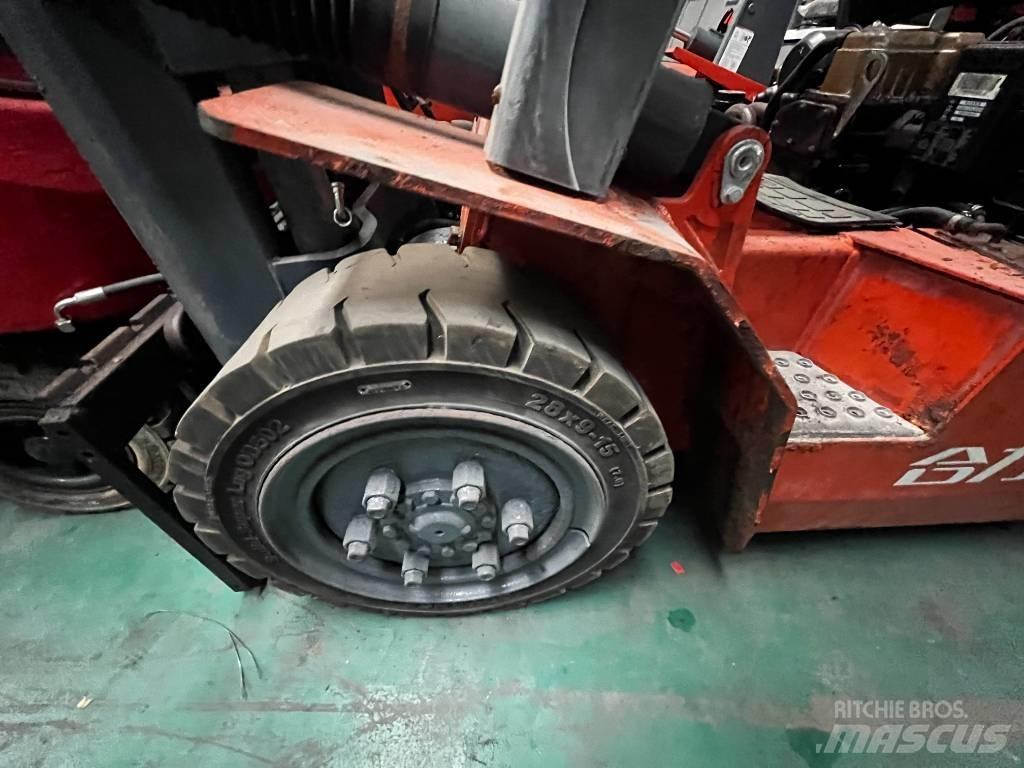Heli K 35 Дизелови камиони