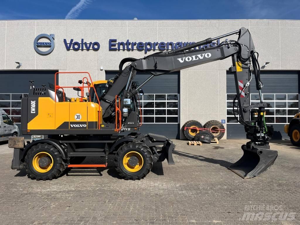 Volvo EW160E Колесни екскаватори