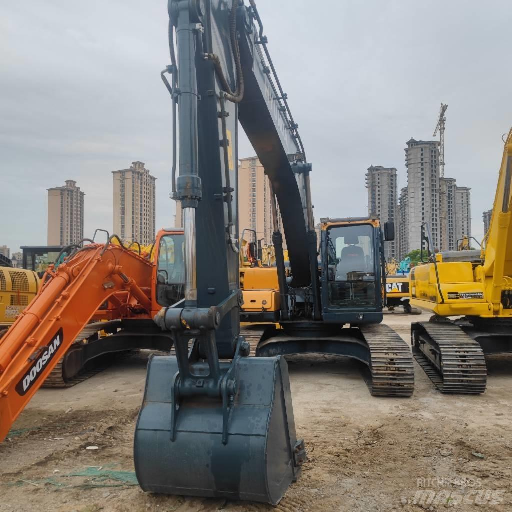 Hyundai R 225LC-9T Верижен екскаватор