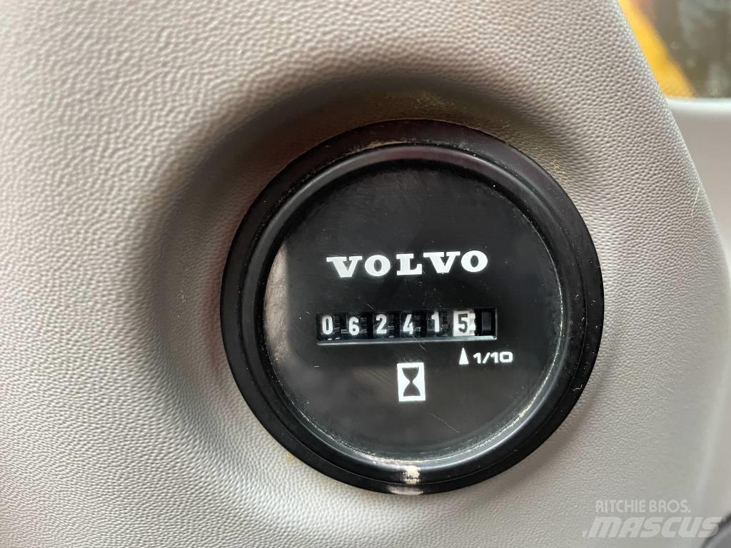 Volvo ECR 235 Верижен екскаватор