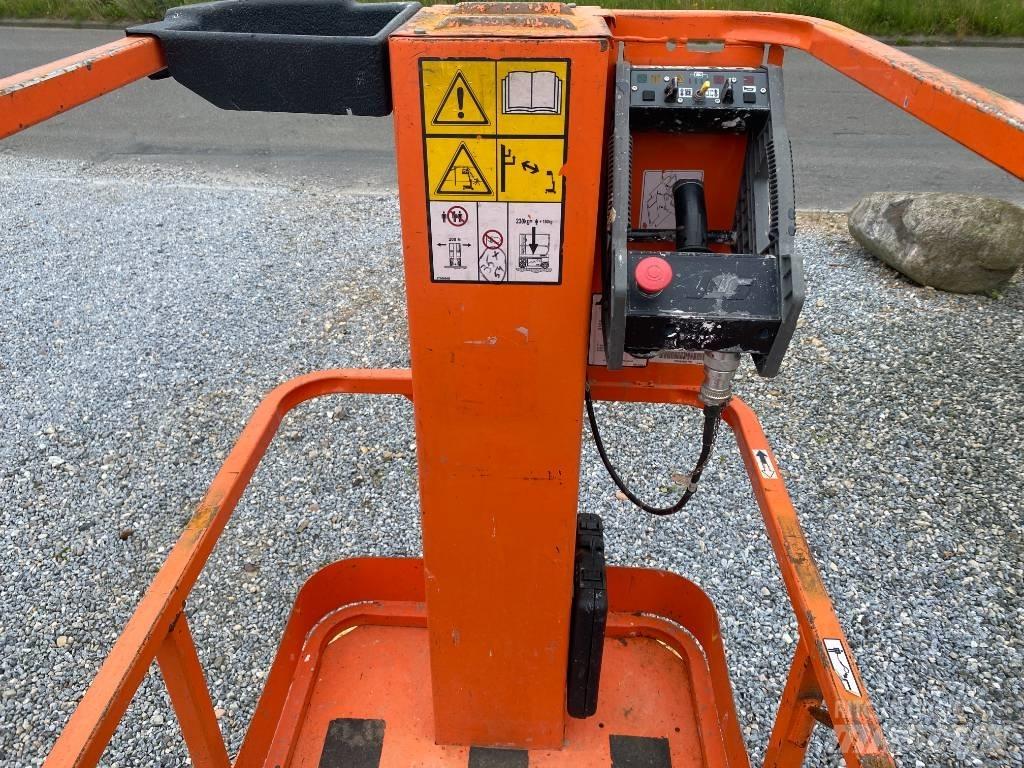 JLG 1230 ES Вертикални мачтови повдигачи
