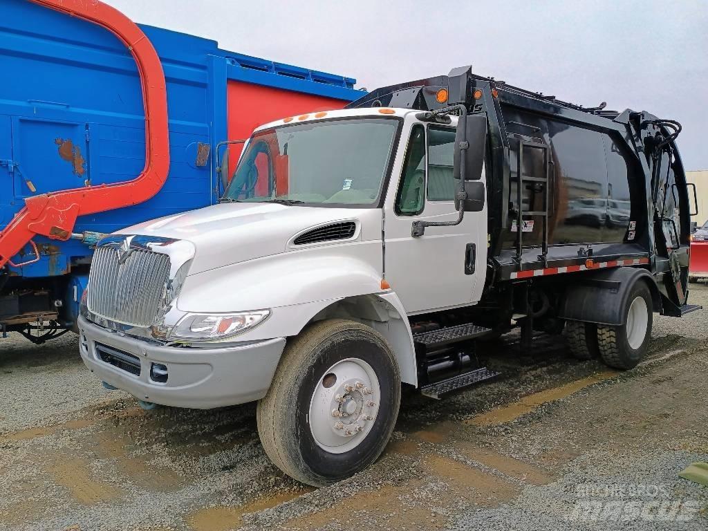 International 4600 Камиони за отпадъци
