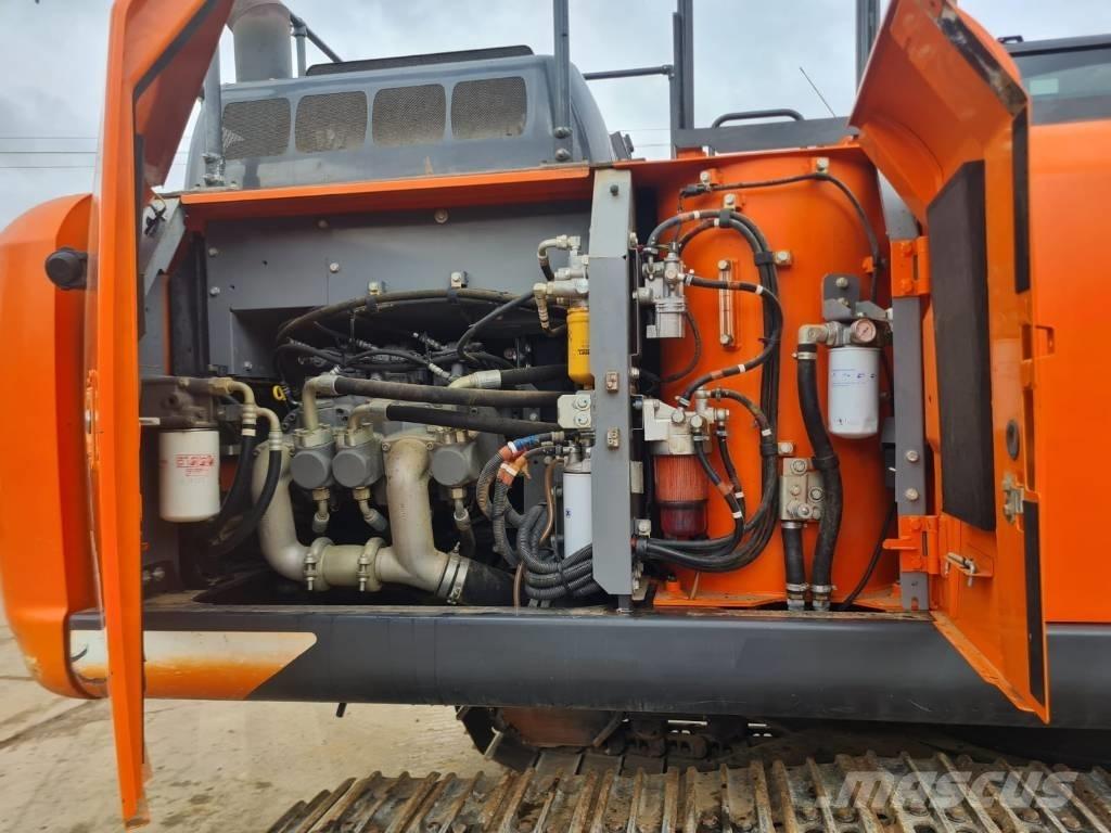 Hitachi ZX 210 LC-6 Верижен екскаватор