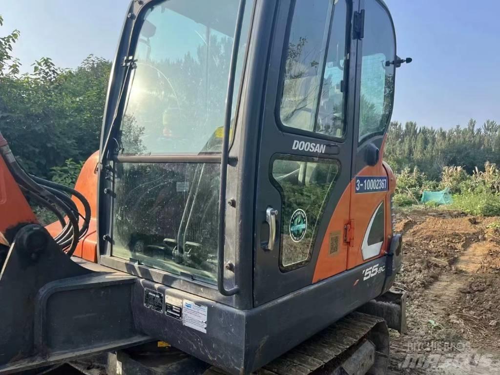 Doosan DX 55 Мини екскаватори < 7 т