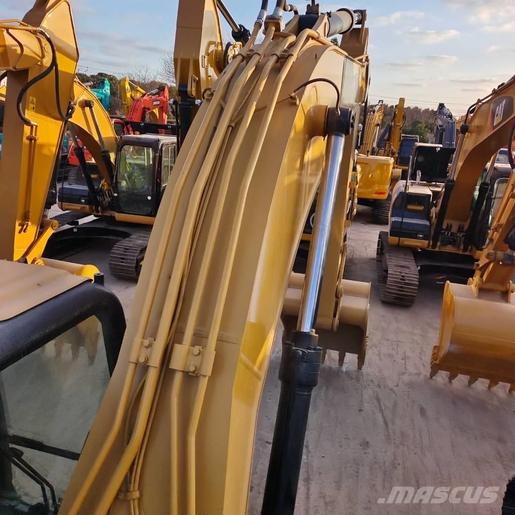 CAT 320 D Верижен екскаватор
