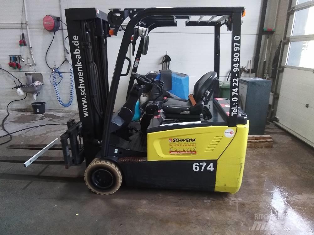 Doosan B20-T-X E Електрически вилични кари-повдигачи