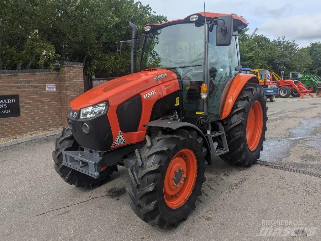 Kubota M 5-111 Трактори
