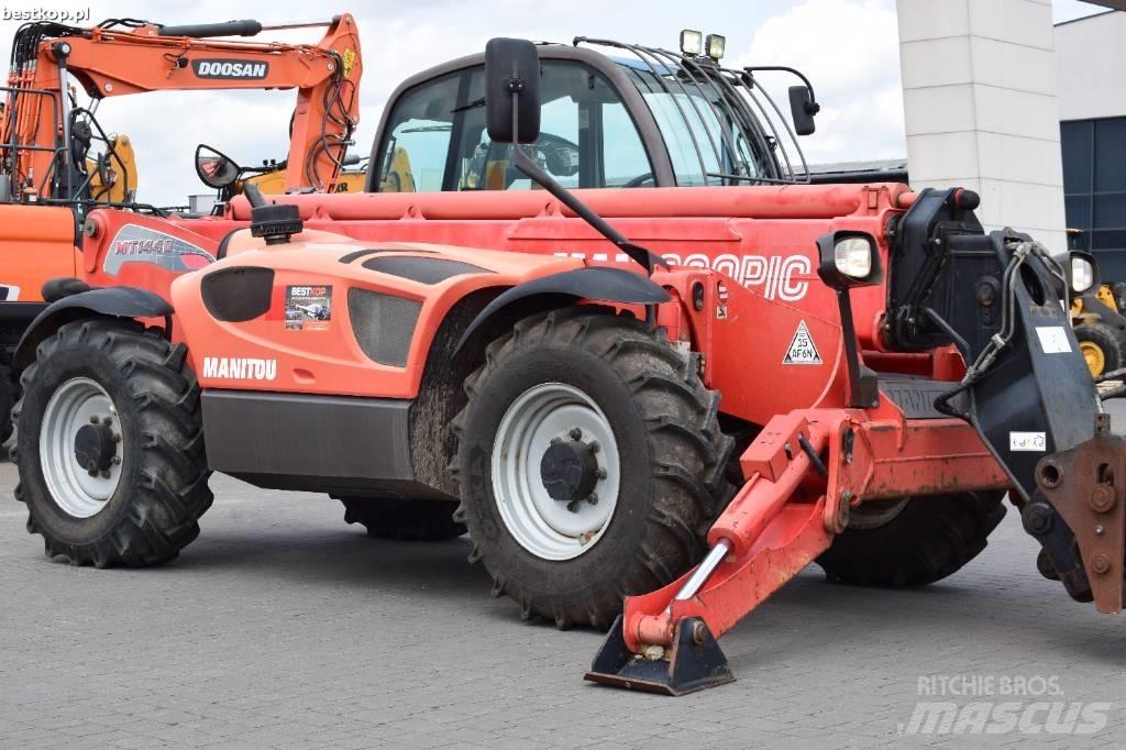 Manitou MT 1440 Телескопични товарачи