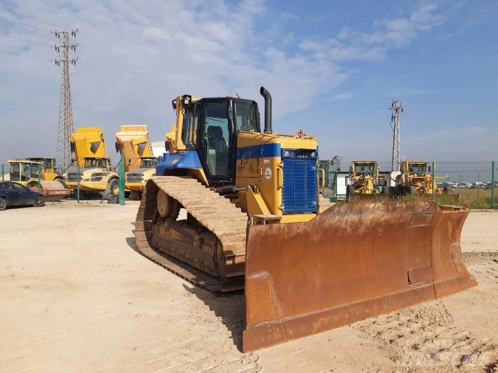 CAT D6N LGP Верижни булдозери
