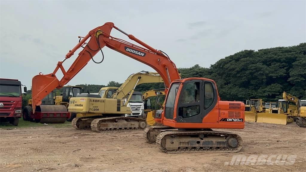 Doosan DX 120 Верижен екскаватор