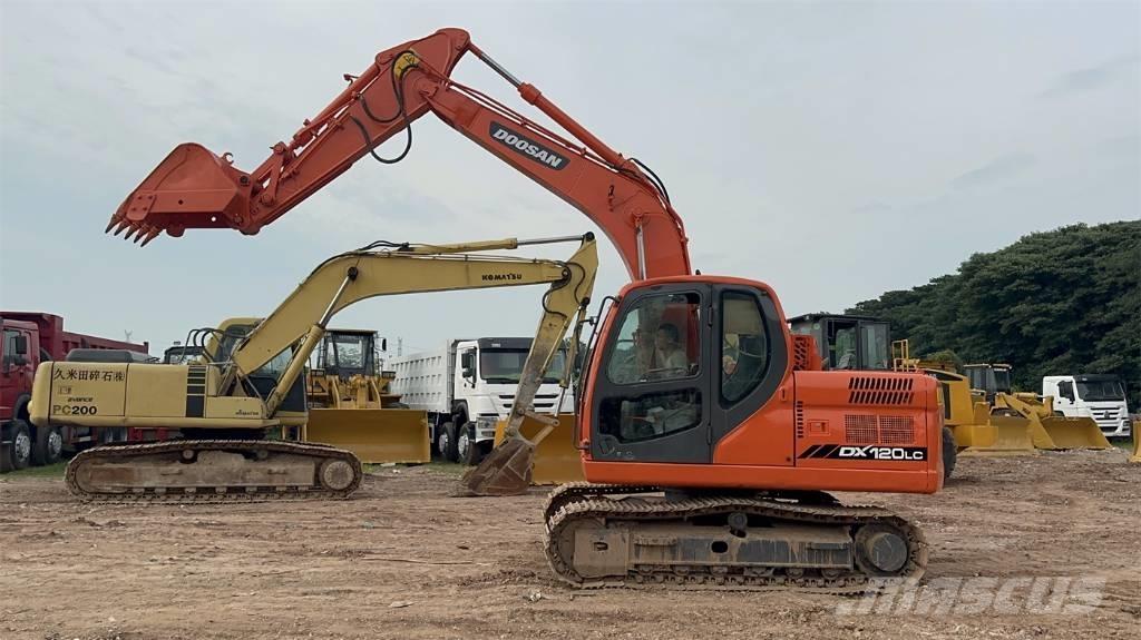 Doosan DX 120 Верижен екскаватор