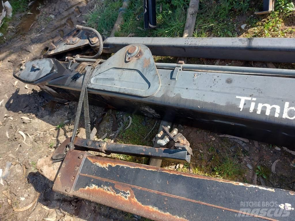Loglift 210 Претоварващи кранове