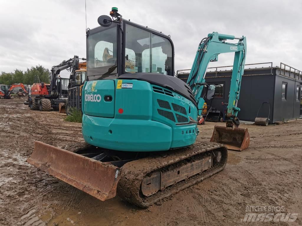Kobelco SK58SRX Мини екскаватори < 7 т