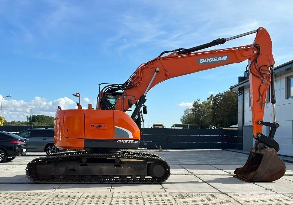 Doosan DX 235 LCR Верижен екскаватор