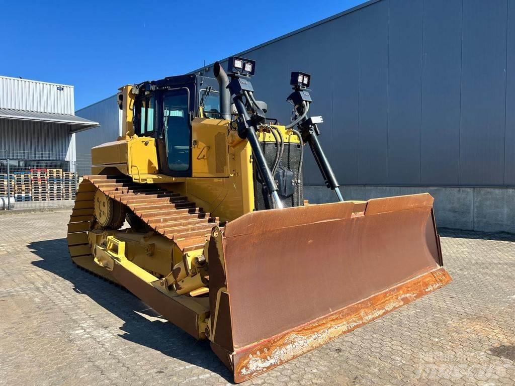 CAT D6T LGP Верижни булдозери
