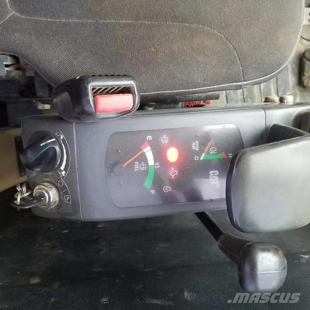 CAT 306 E2 Мини екскаватори < 7 т