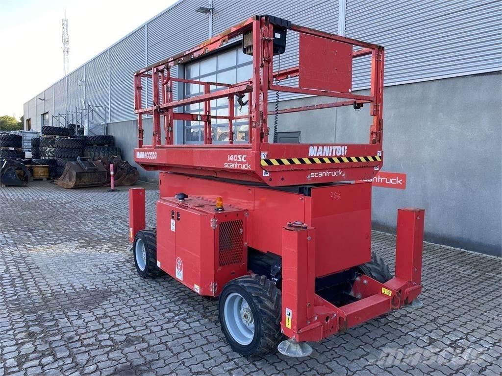 Manitou 140SC Ножични работни платформи