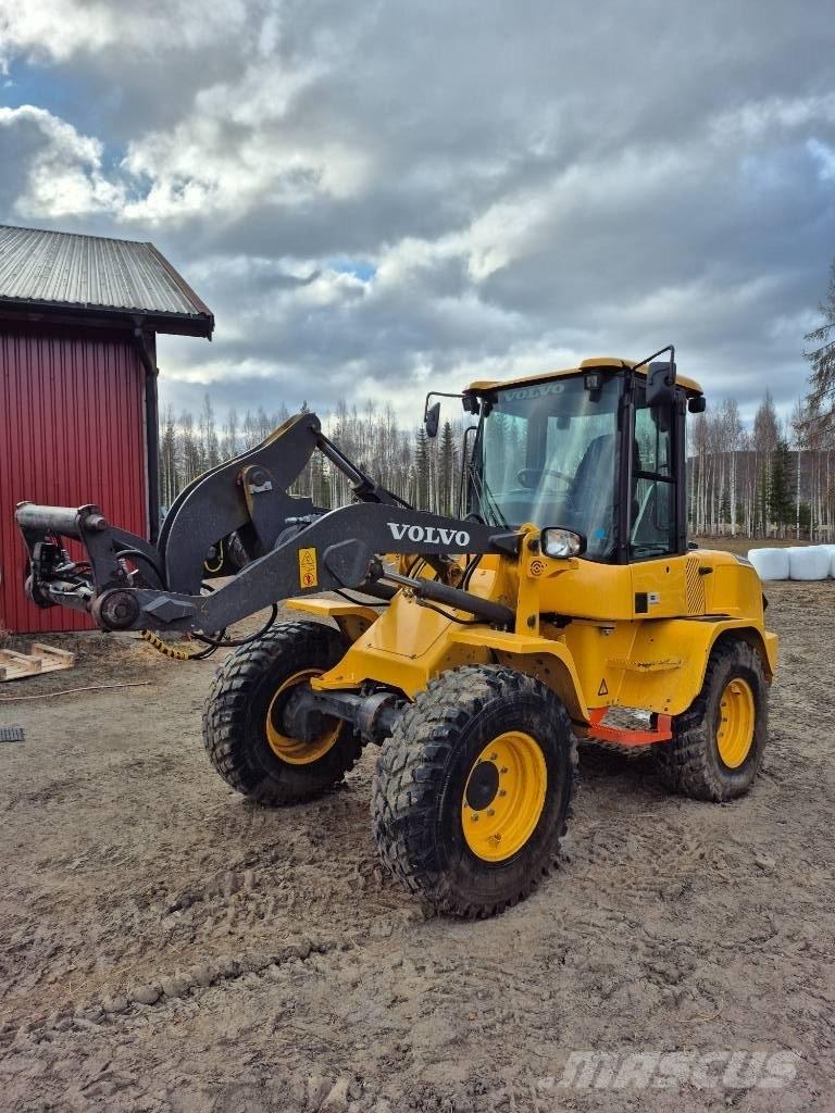 Volvo L 30 G Колесни товарачи