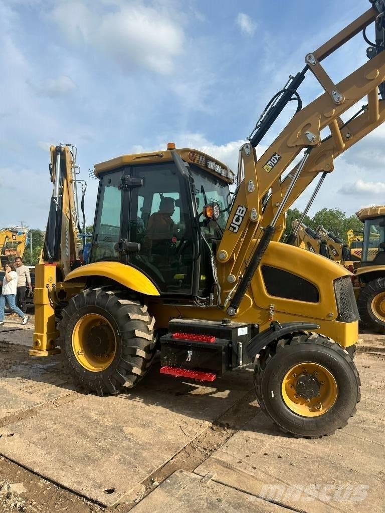 JCB 3 CX Товарач със заден ексватор