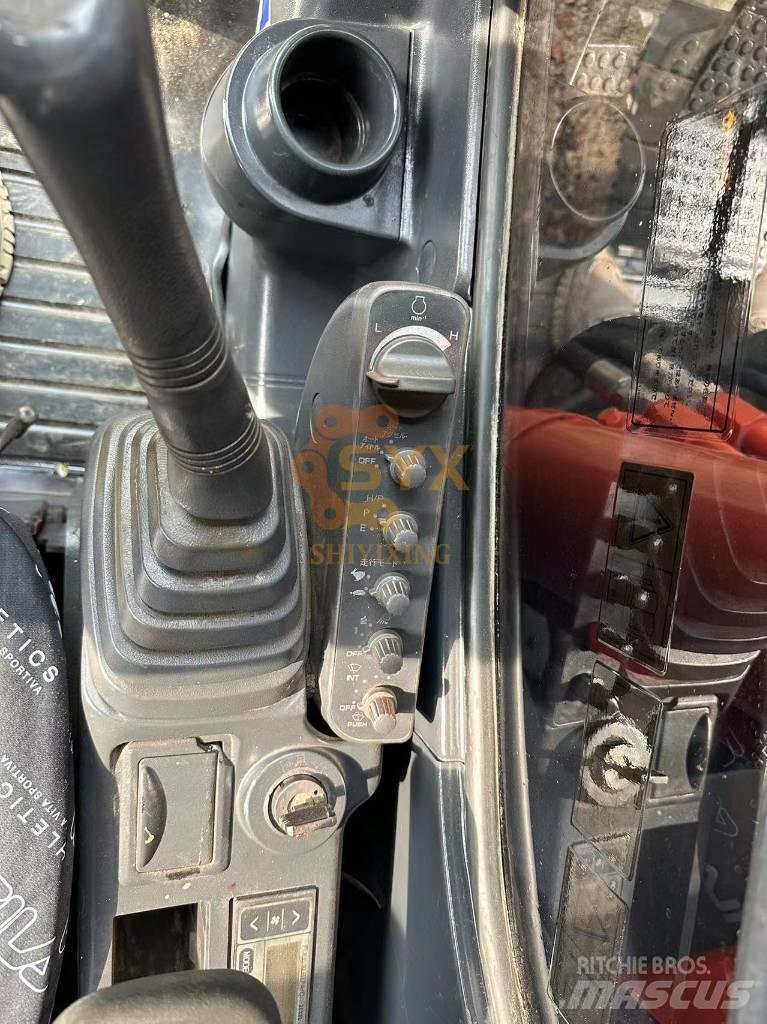 Hitachi EX 200 Верижен екскаватор