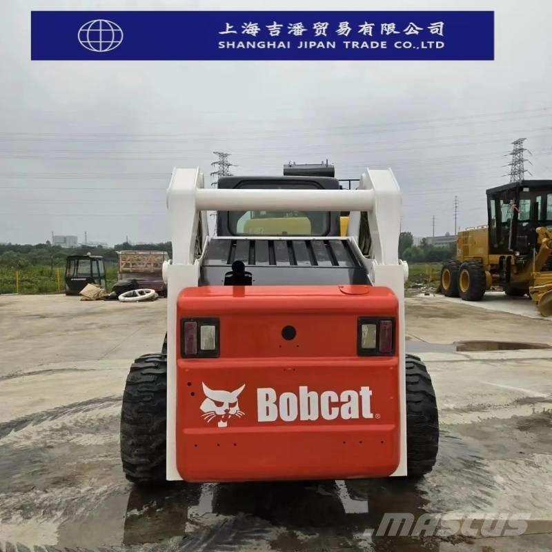 Bobcat S 330 Мини товарачи
