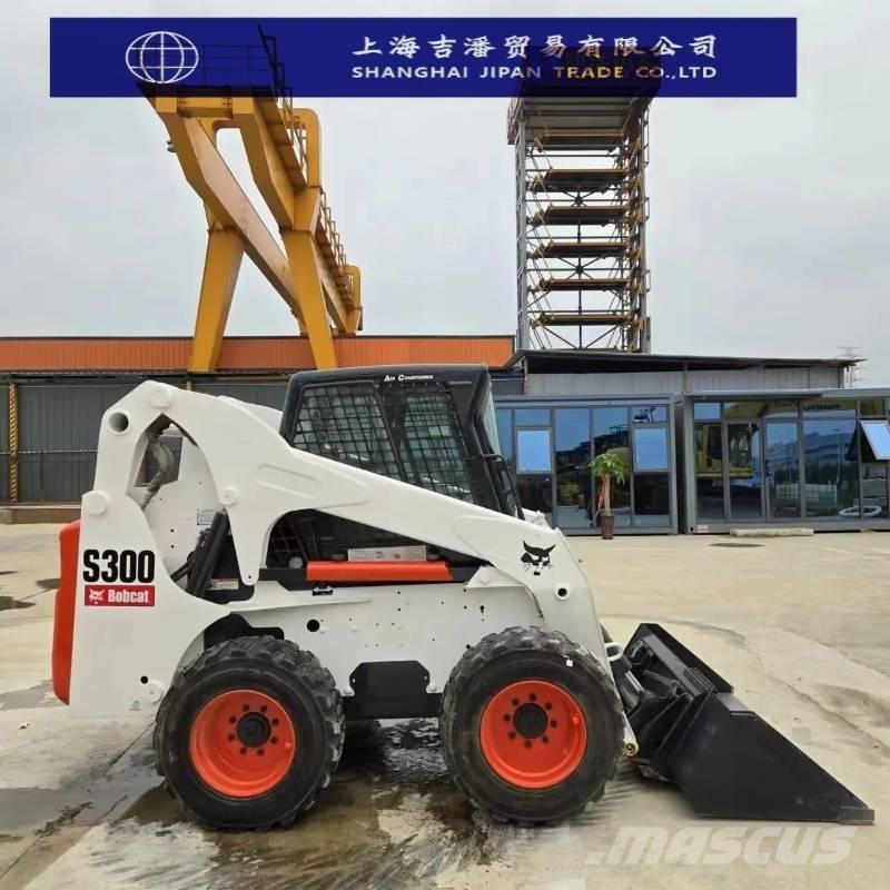 Bobcat S 330 Мини товарачи
