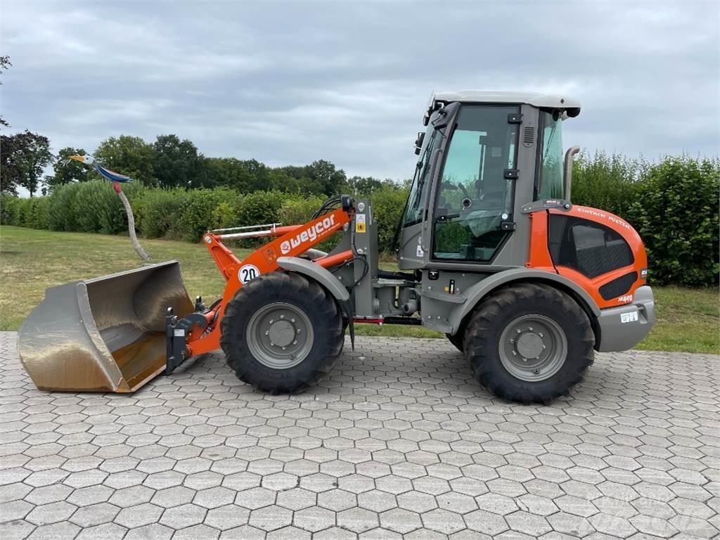 Atlas AR440SL Колесни товарачи