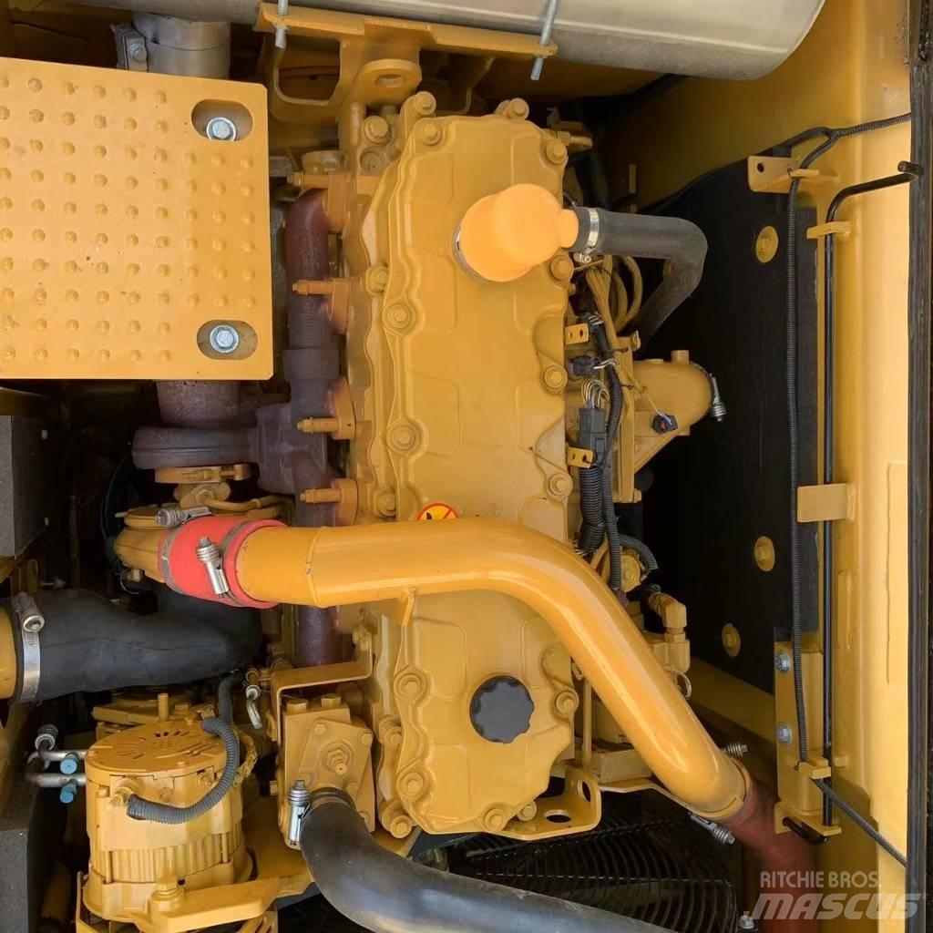 CAT 329E Верижен екскаватор
