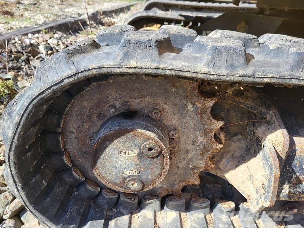 Komatsu PC24MR-5 Мини екскаватори < 7 т