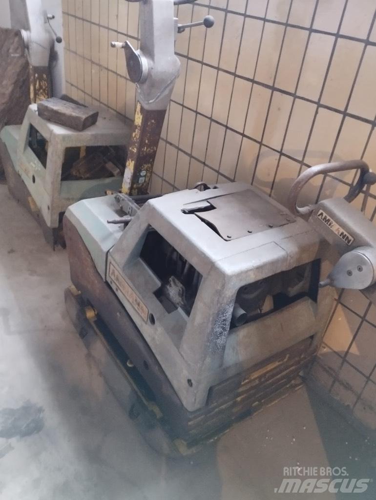 Ammann AVH 8020 Уплътнители за плочи
