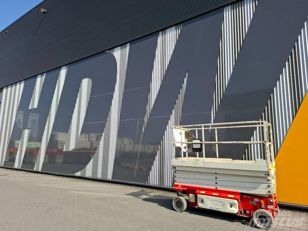 JLG 2646 ES Ножични работни платформи