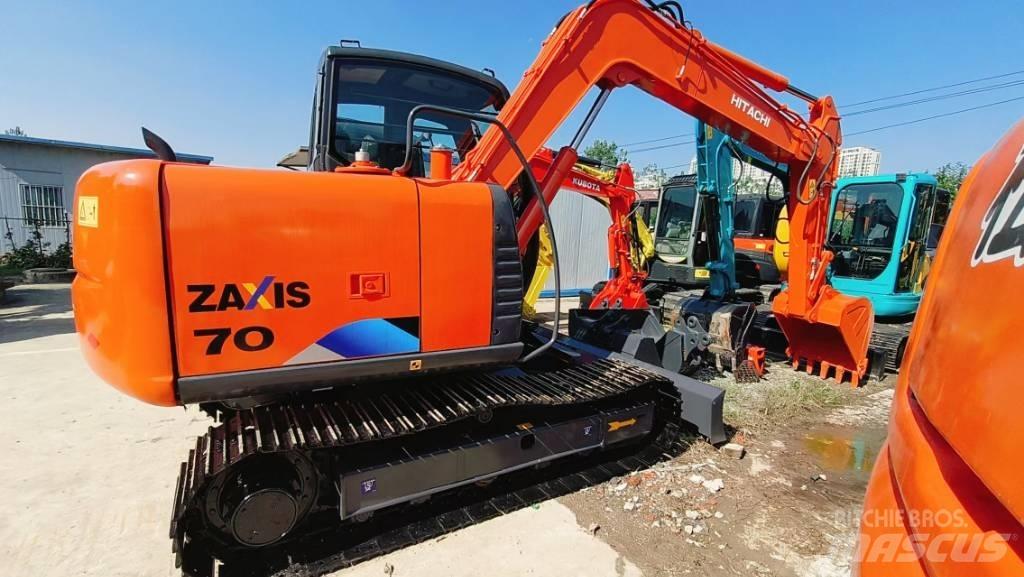 Hitachi ZX 70 Мини екскаватори < 7 т