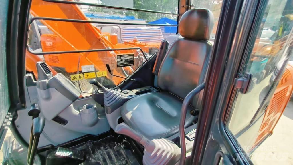 Hitachi ZX 70 Мини екскаватори < 7 т