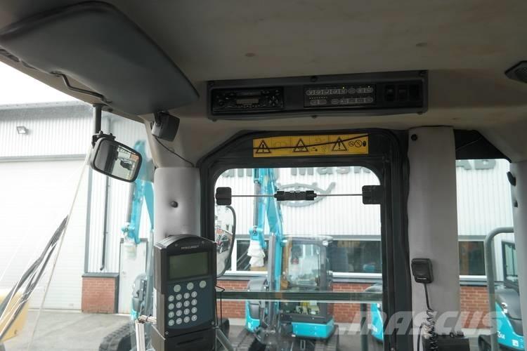 Komatsu WA 470-3 Колесни товарачи