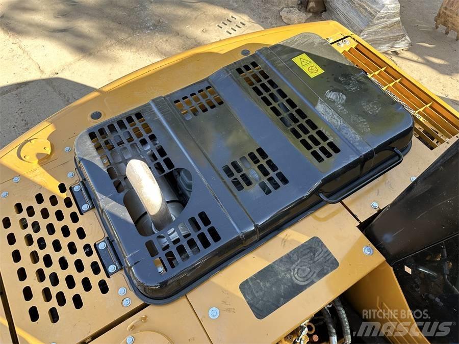 Sany SY135 Верижен екскаватор