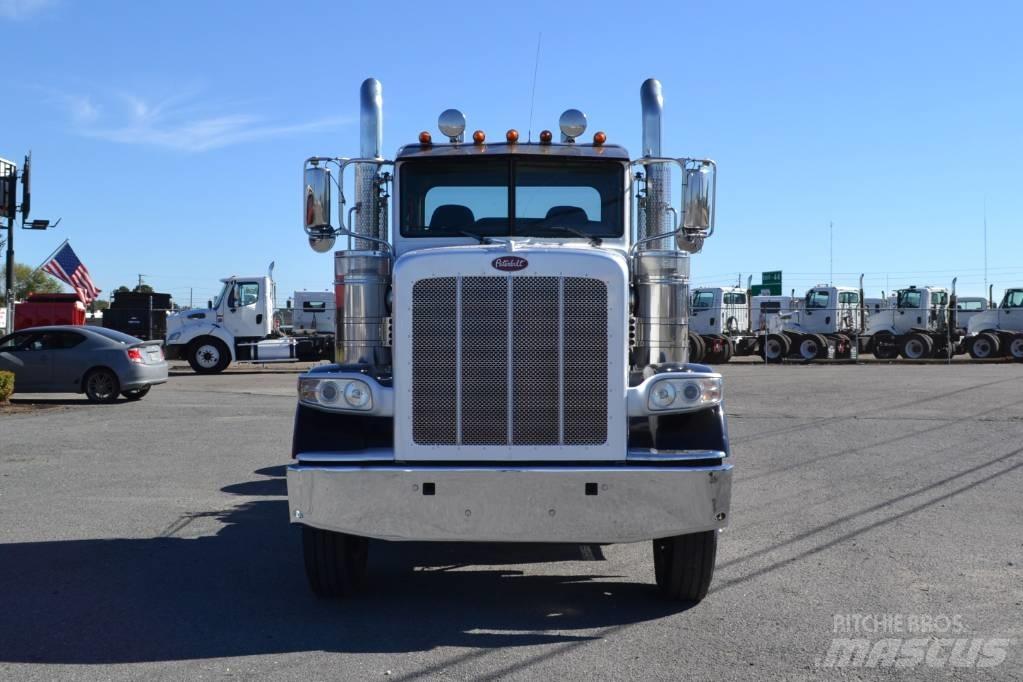 Peterbilt 389 Влекачи