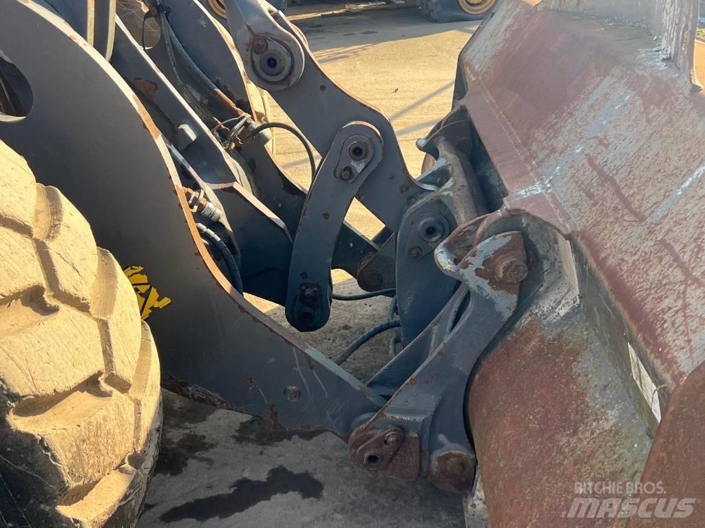 Volvo L 70 H Колесни товарачи