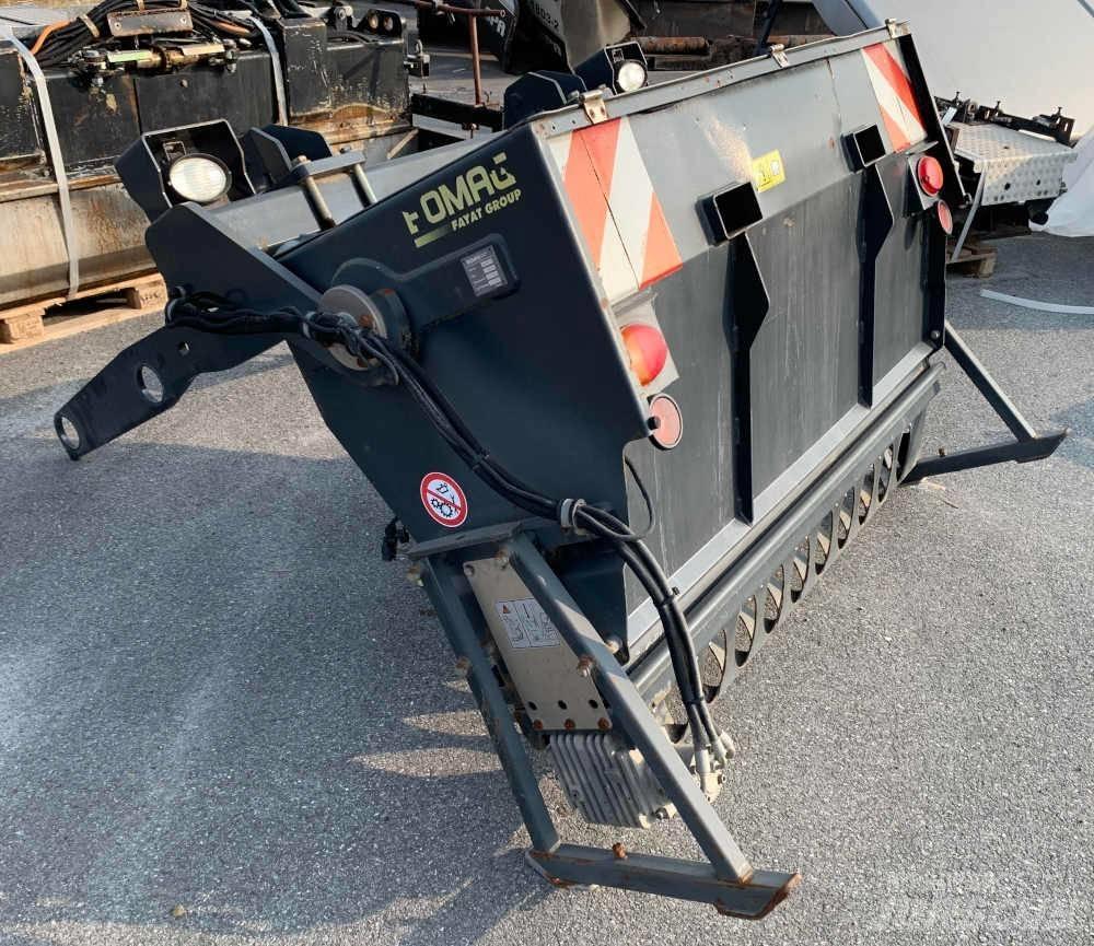 Bomag BS 180 Двойни барабанни ролки
