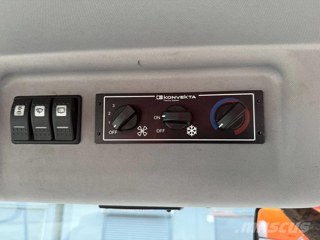 Hamm DV +90 VV-S Двойни барабанни ролки

